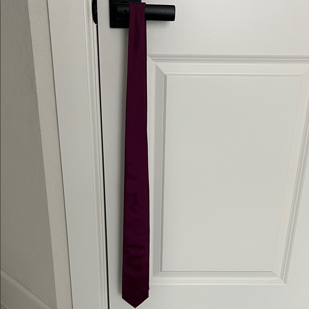 Maroon Tie